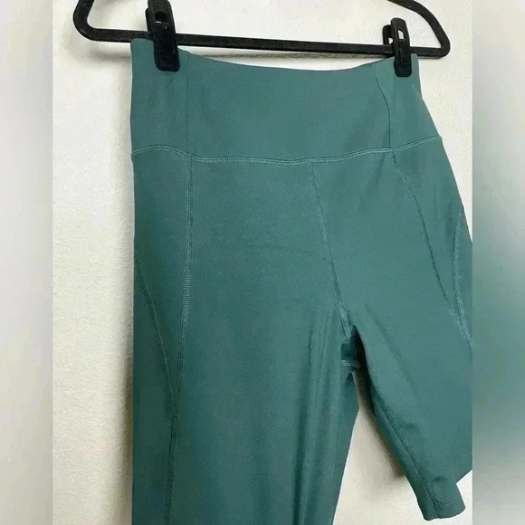 GIRLFRIEND COLLECTIVE Women Large Moss High-Rise Bike Short Dark Green Athletic - Picture 4 of 14